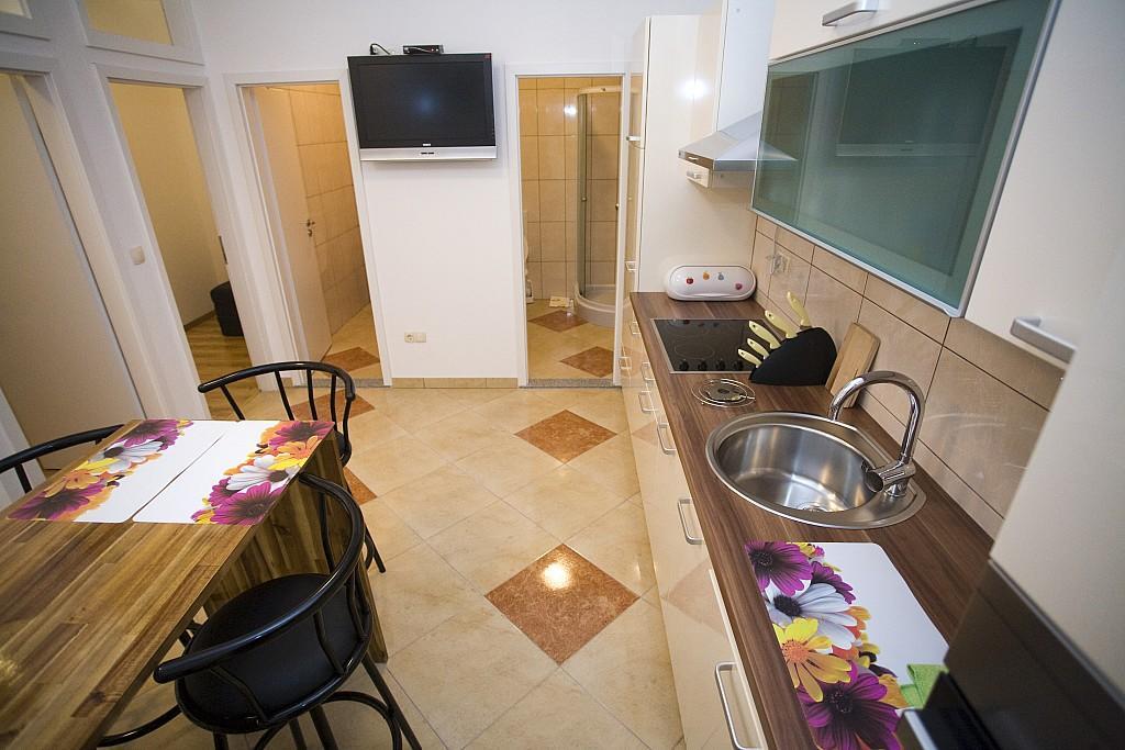 Apartments Rubic أوميس الغرفة الصورة